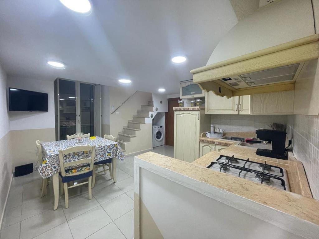 Appartamento Donna Carme' Napoli Esterno foto